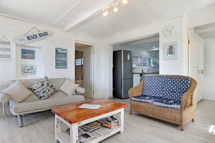 Boulders Beach, 2 Bed garden apartment, Sea View gallery image 5