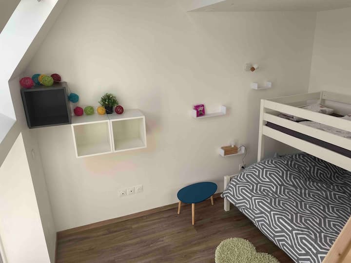 საძინებელი 3