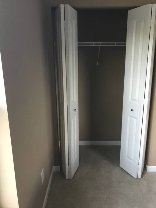 Guest Bedroom 2 Closet