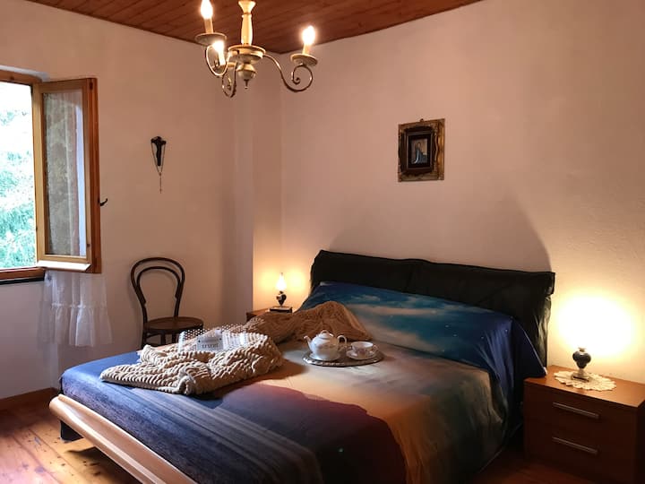 Dhomë gjumi dopio "queen"