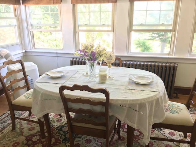 Airbnb Ridley Park Vacation Rentals Places To Stay