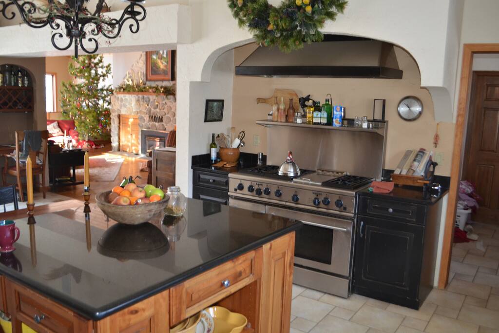 Gourmet Kitchen