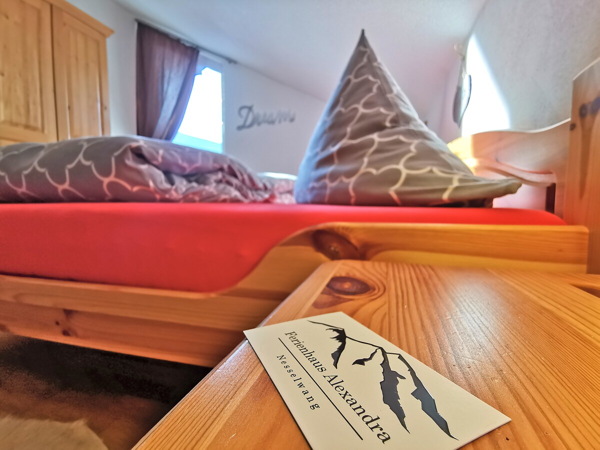 Jedite. Lijepo SPAVAJTE. Otkrijte. Ponovite.