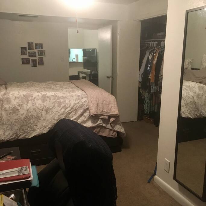 Bedroom 2/2