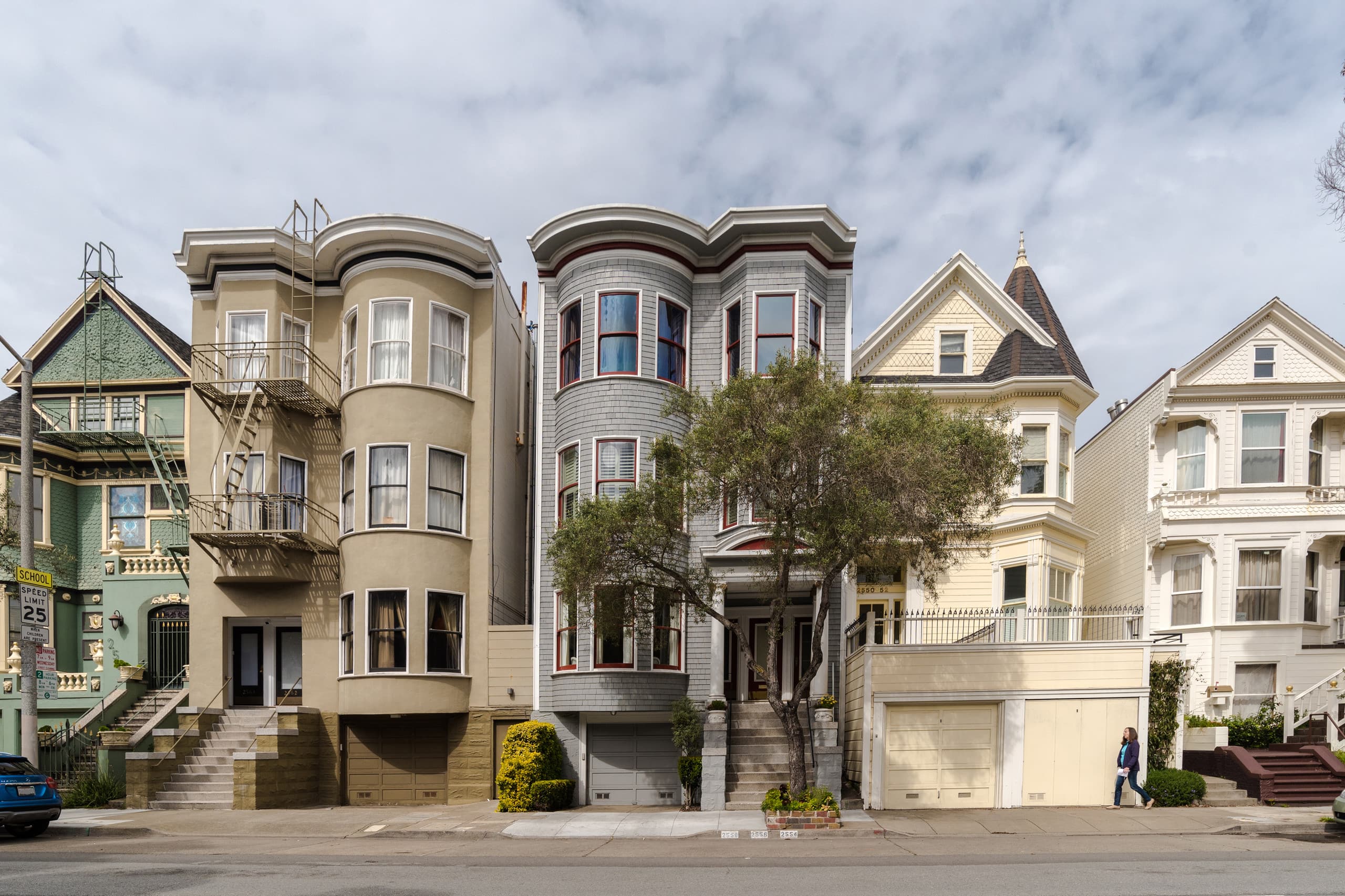 Condo in San Francisco · ★4.95 · 3 bedrooms · 3 beds · 2 baths - Image 30
