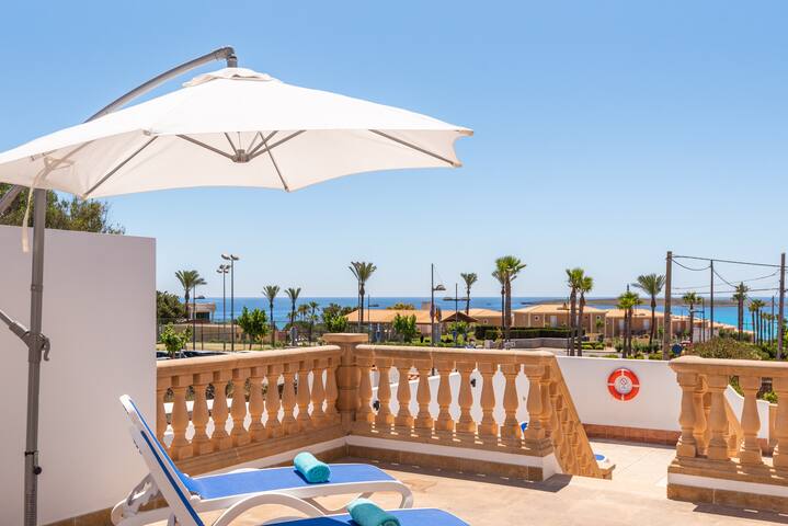 Punta Prima Luxury Villa, sea view, close to beach gallery image 4