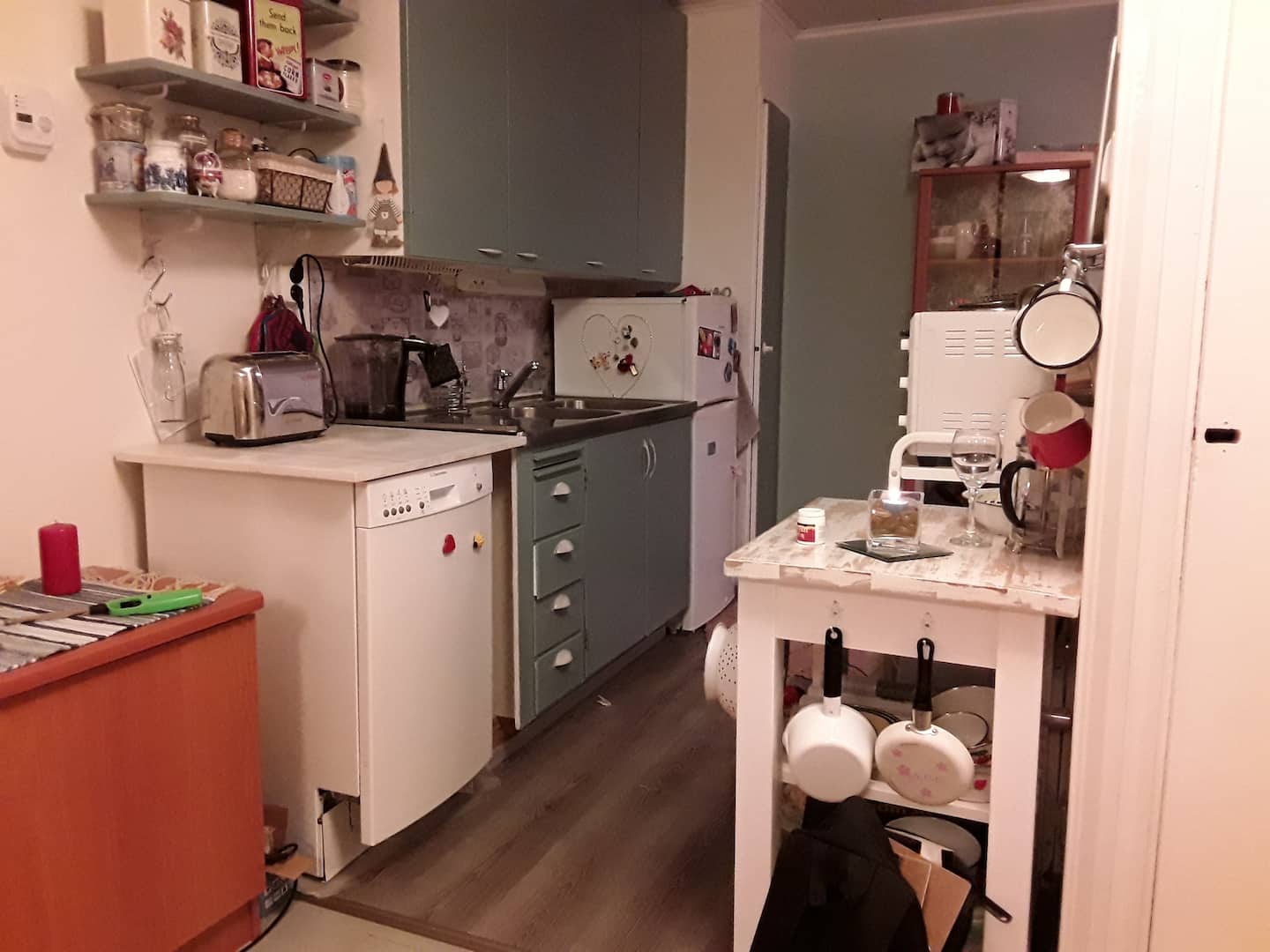 Maalaisromanttinen Kaupunkimökki 3