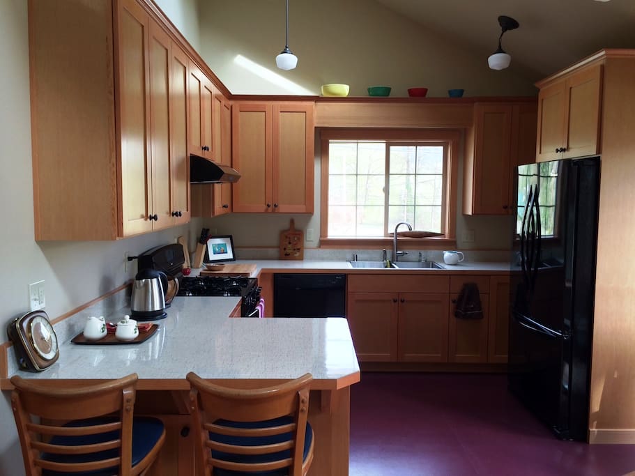 Fully furnished kitchen with all new appliances.