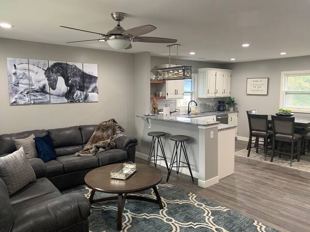 Airbnb Carrollton Vacation Rentals Places To Stay