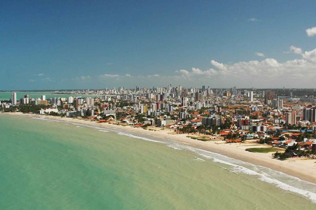 Praia do Bessa. Uma das praias mais tranquilas do Brasil.