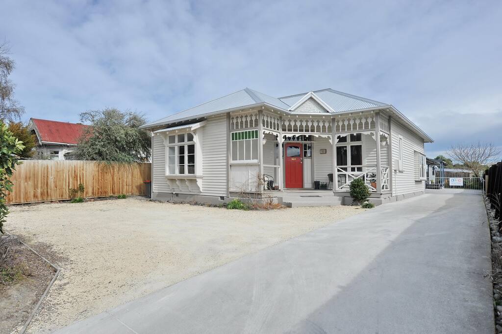 Front view of villa with off street parking