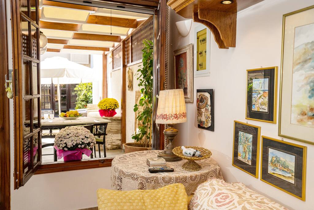 romantic studio - for couples - for art lovers