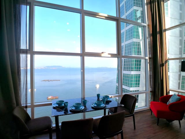 无敌海景日出海边套房 Seaview Sunrise Seafront Duplex Lv15
