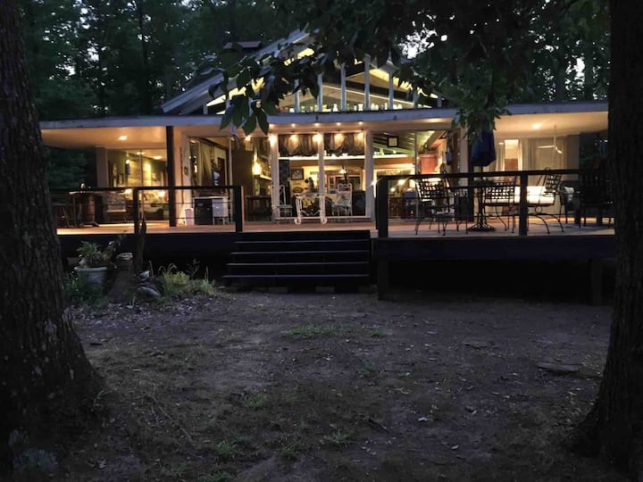 Home in Farmerville · ★4.85 · 4 bedrooms · 5 beds · 3 baths