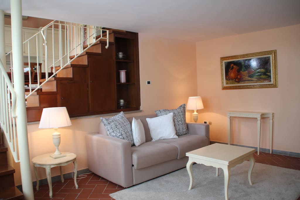 Soggiorno con divano letto
