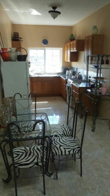 The full kitchen with mountain views