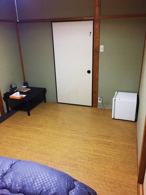Second floor
room1