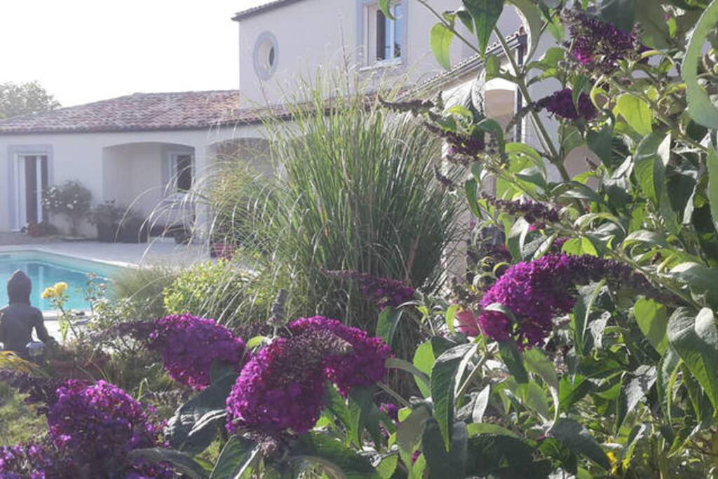 villa récente BBC , lumineuse, grand confort