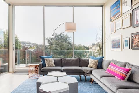 Successful Airbnb property: Stunning Modern Noe Valley Home in Noe Valley