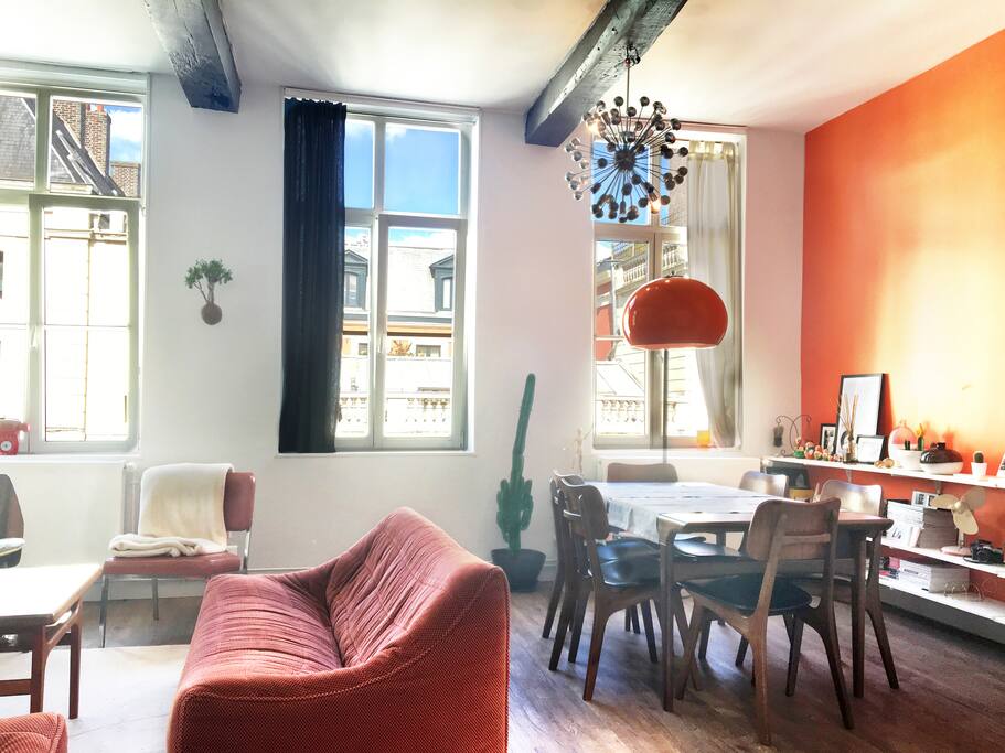 Salon - salles à manger 30m²
