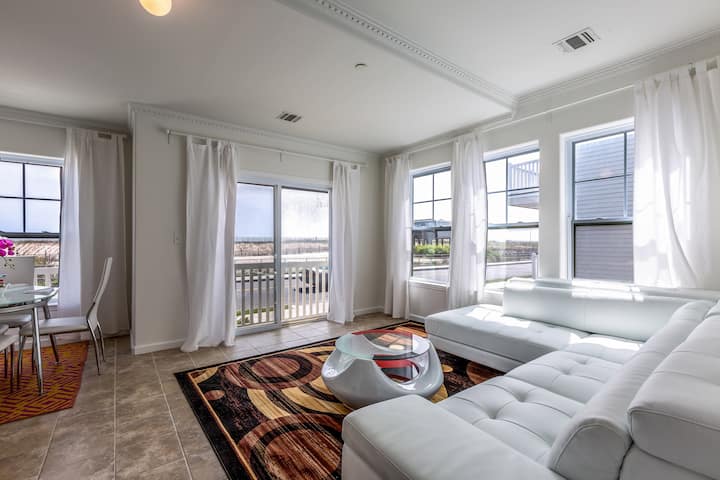 Brand New Beach Front House Near Jfk (2) - New York City