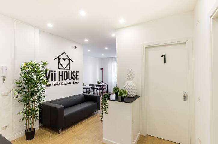 ☀️ St. Paul Palace Home up to 10 people☀️ gallery image 5