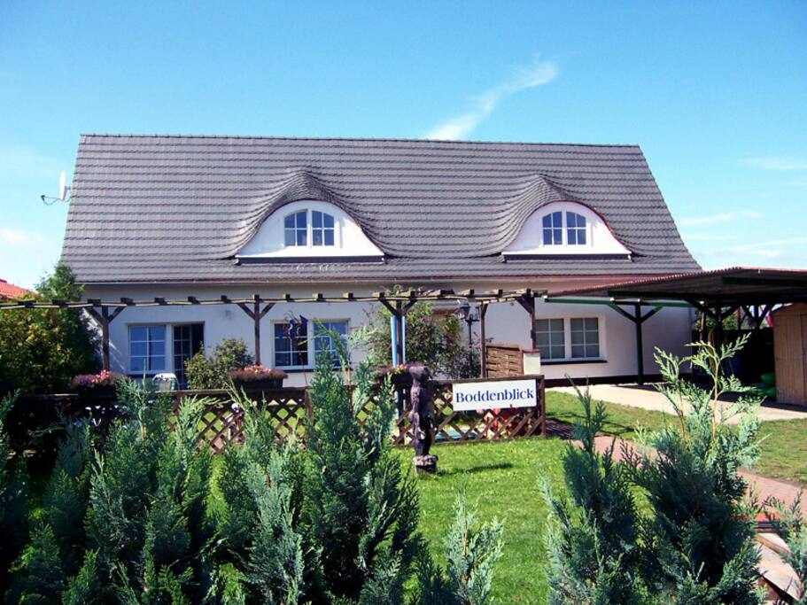 Außenbereich / Zufahrt / Eingang
