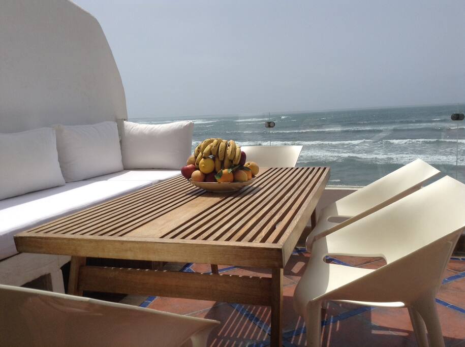 Terrasse en front de mer 3 (marée haute)