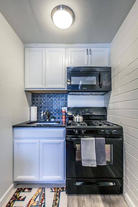Full stocked kitchen