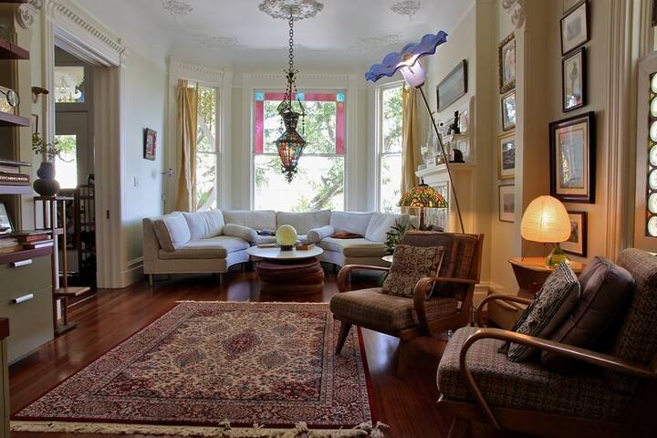 Fabulous Castro Victorian