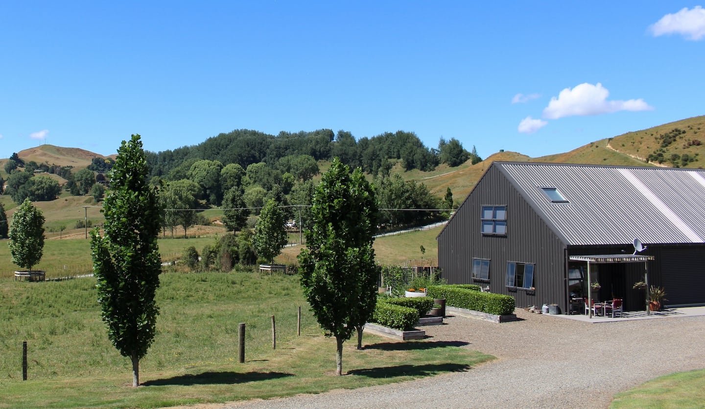 The Loft At Te Kumi Tirohanga 1