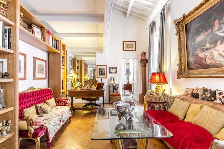 Superb 4-rooms penthouse with stunning terrace.