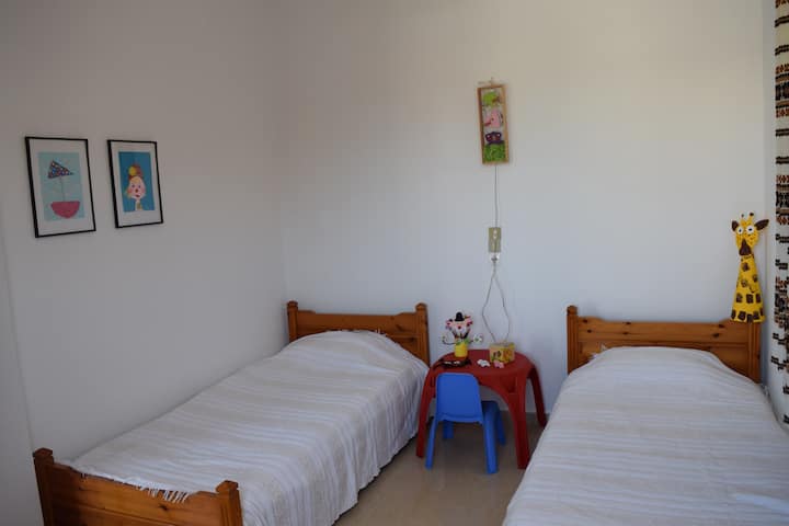 Druga spavaća soba za naše male prijatelje, prikladna i za odrasle.