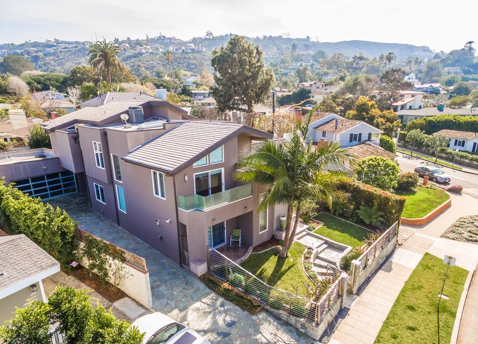 Area picture of the home.