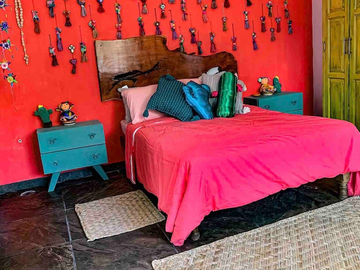 A very Mexican place with private parking Serviced apartments for