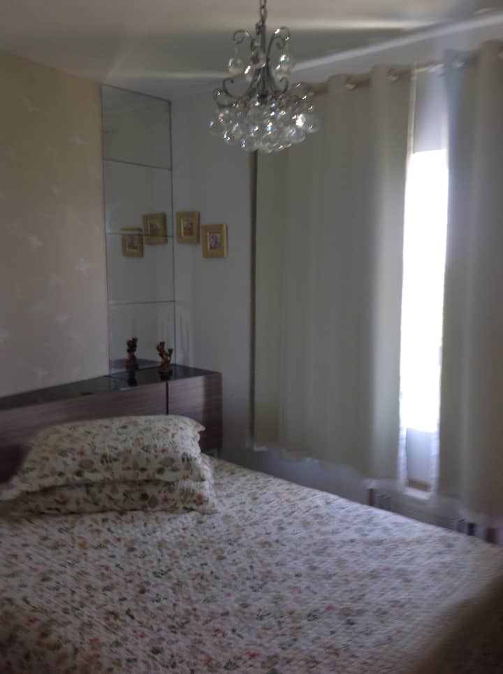 ห้องเตียงใหญ่ (Double room)