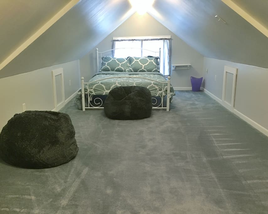 South side loft area