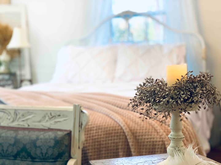 15 Best Airbnb Vacation Rentals In Salem, Massachusetts Trip101