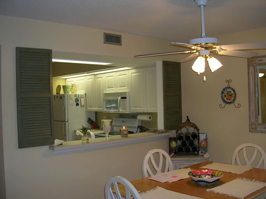 Dining area looking into kitchen