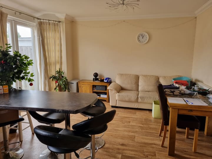 Double Bedroom With Ensuite - Sandbanks