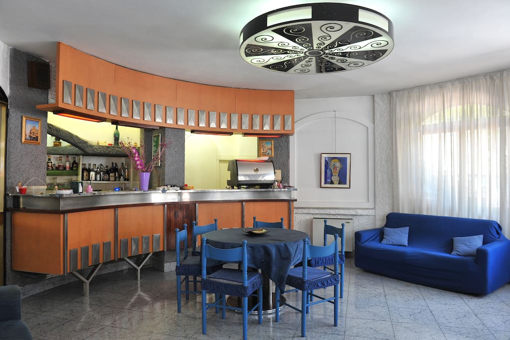Sala Bar