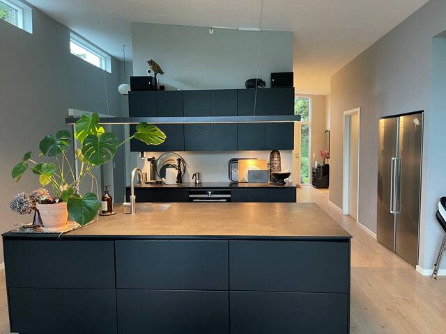 New Big House Near City gallery image 3