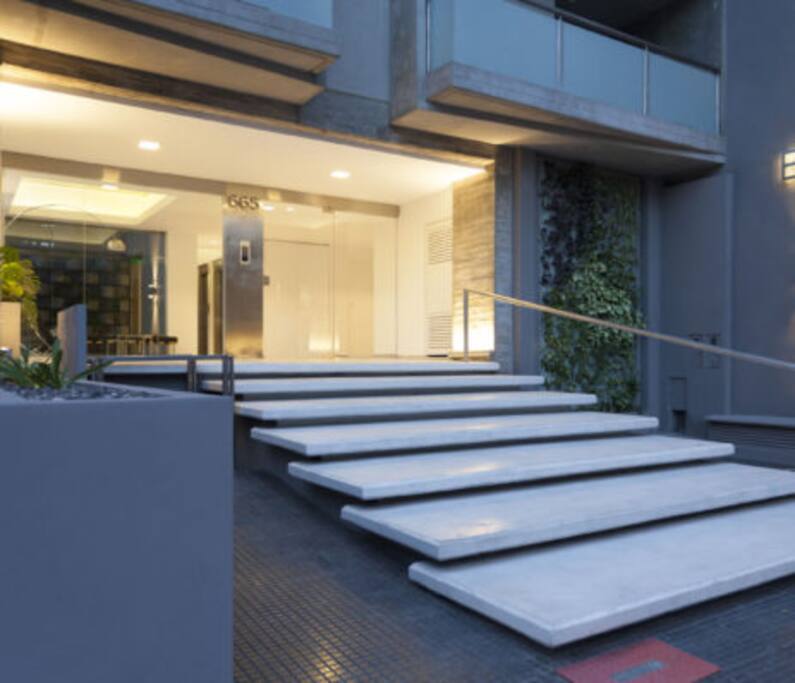 Entrada del edificio
