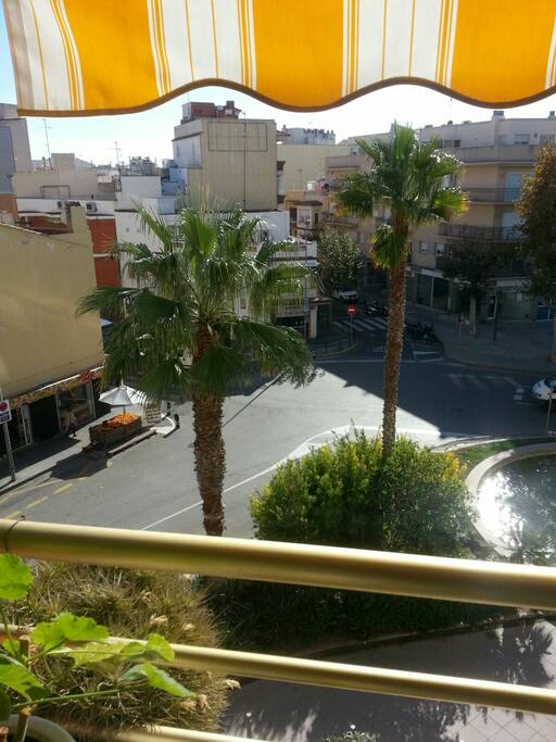 Bonita terraza con vistas al mar