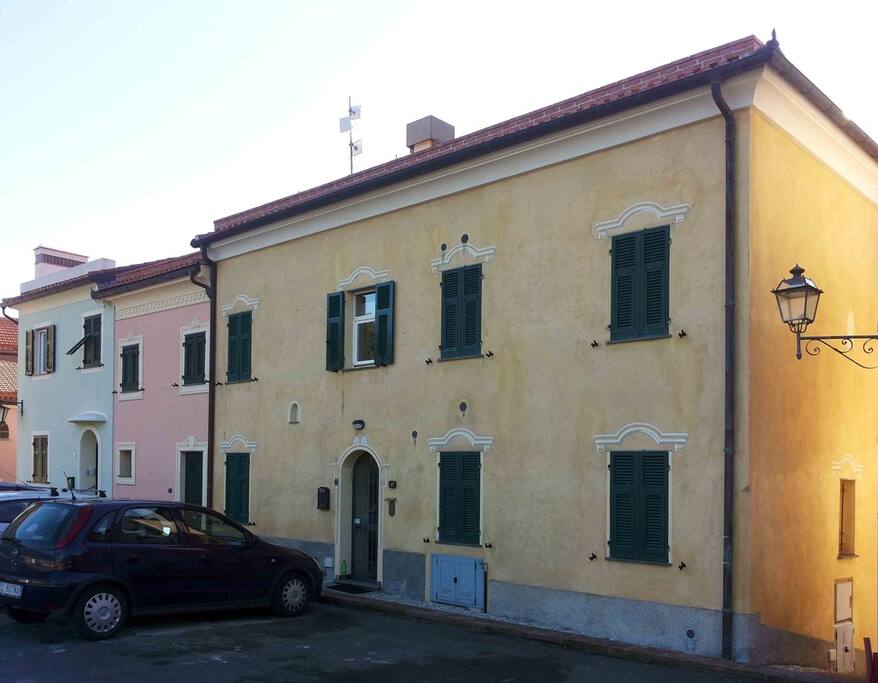 The facade on the historical "piazza".