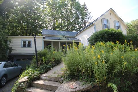 Serenity - Fantastic Spacious House In Quaint VT