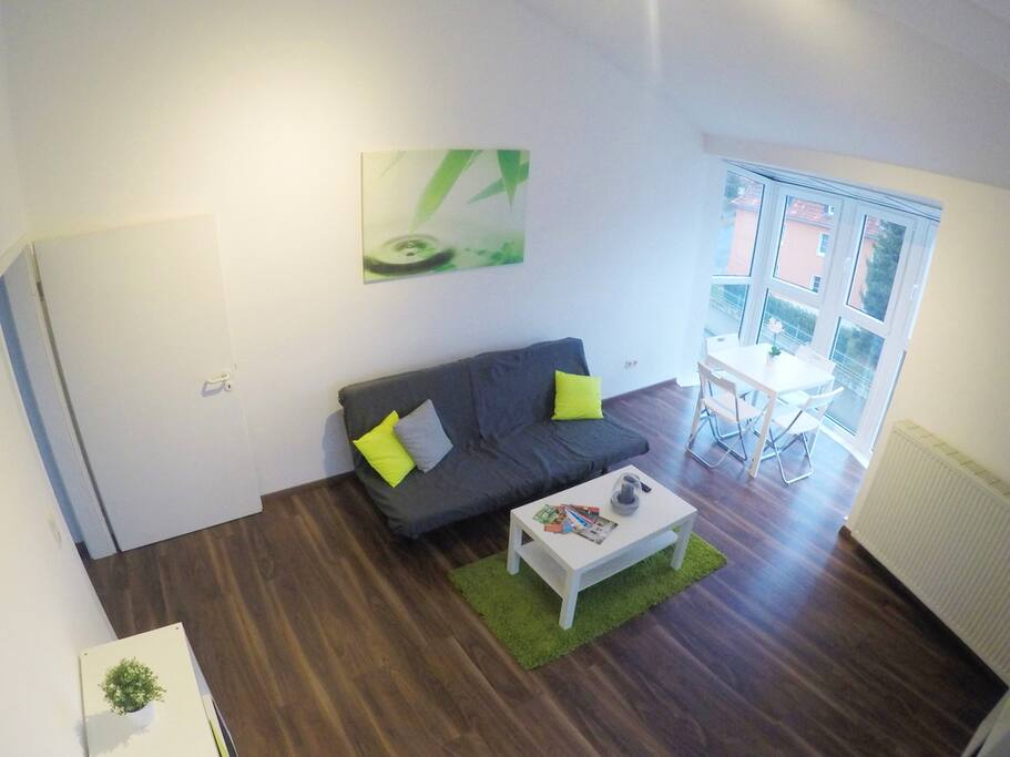 Sofa kann zum Schlafsofa (Breite 140cm) umfunktioniert werden