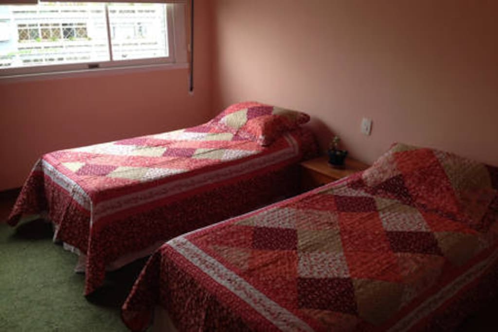 Outra imagem do quarto