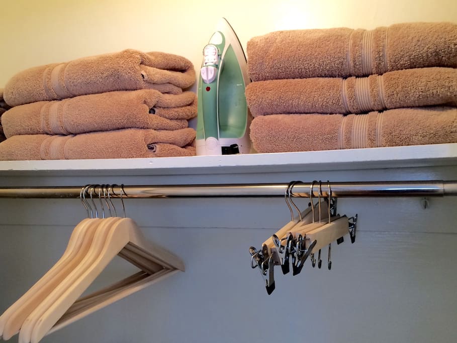 Fresh towels and plenty of closet space for your belongings.