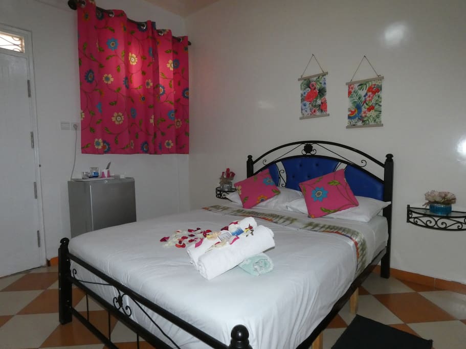 chambre avec lit double